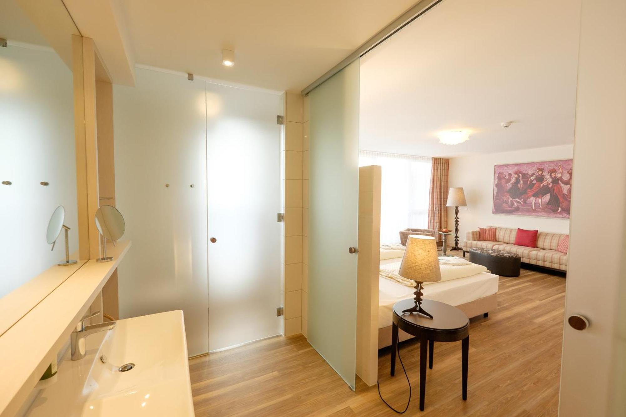 Hotel Baeren Titisee Номер фото